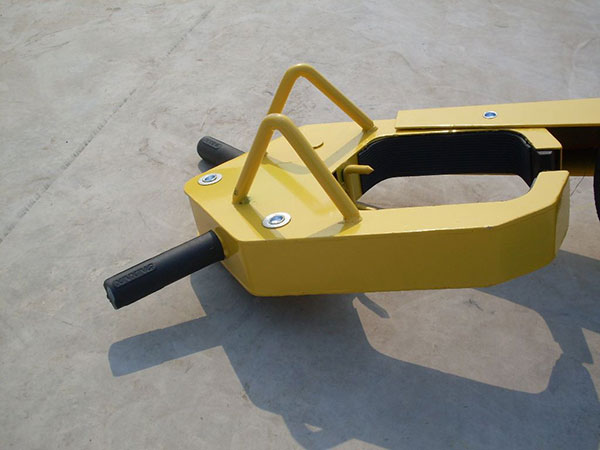 太原汽車開鎖配鑰匙電話